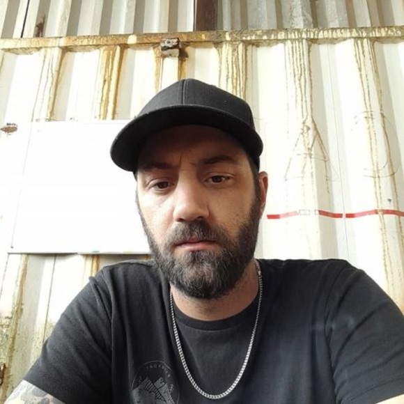 Meet your Posher, Josh - Picture 1 of 1